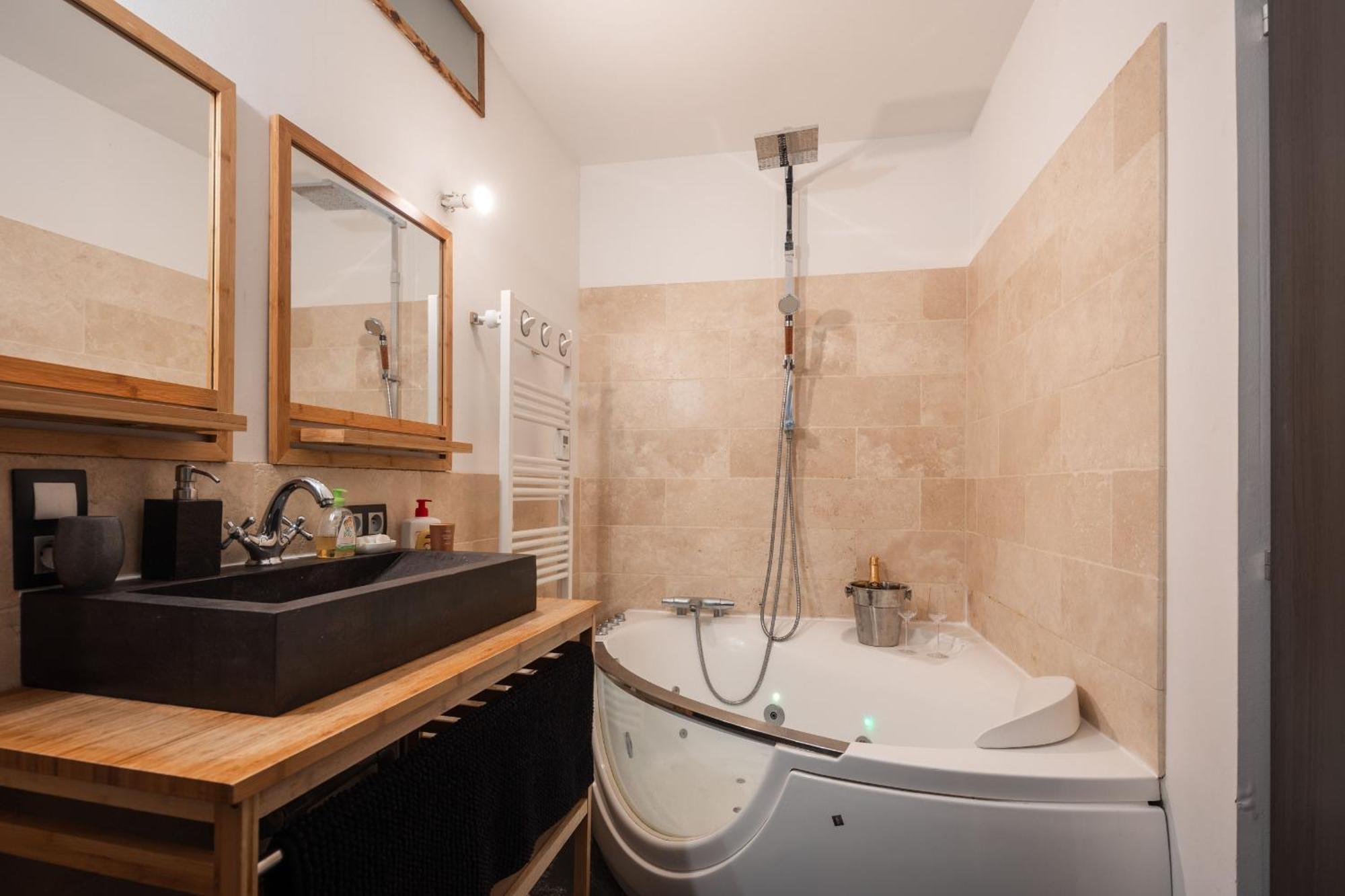 Appartement Spacieux Au Coeur D'Angers Etage 1 - 6 Personnes Buitenkant foto